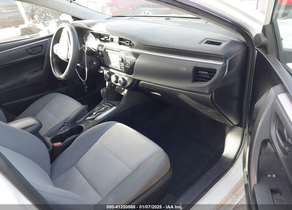 2016 TOYOTA COROLLA VIN: 5YFBURHE0GP553166