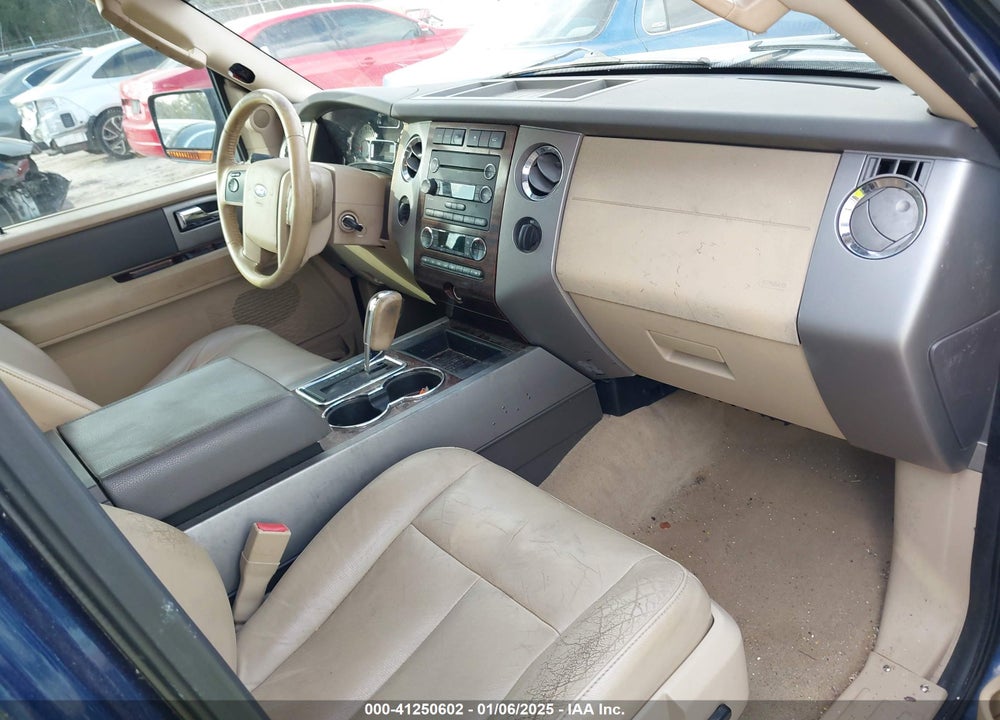 2011 FORD EXPEDITION XLT VIN: 1FMJU1J55BEF46240