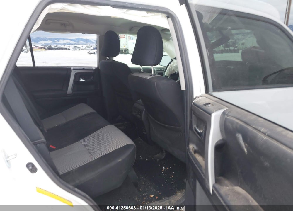 2015 TOYOTA 4RUNNER SR5 VIN: JTEBU5JR4F5218442