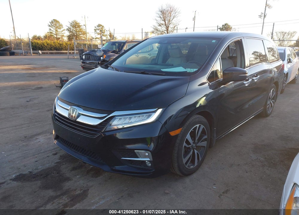 2018 HONDA ODYSSEY ELITE VIN: 5FNRL6H90JB013581