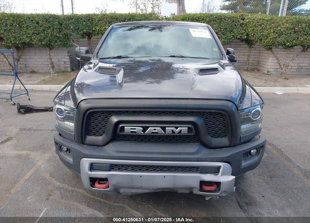 2016 RAM 1500 VIN: 1C6RR7YT4GS328340