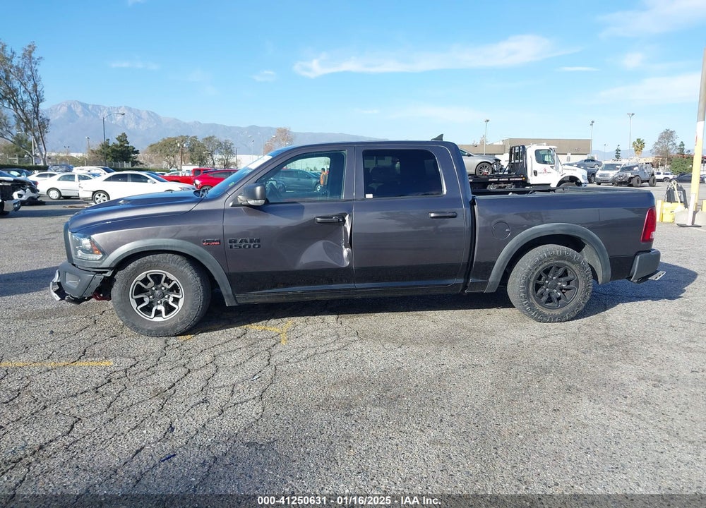 2016 RAM 1500 VIN: 1C6RR7YT4GS328340