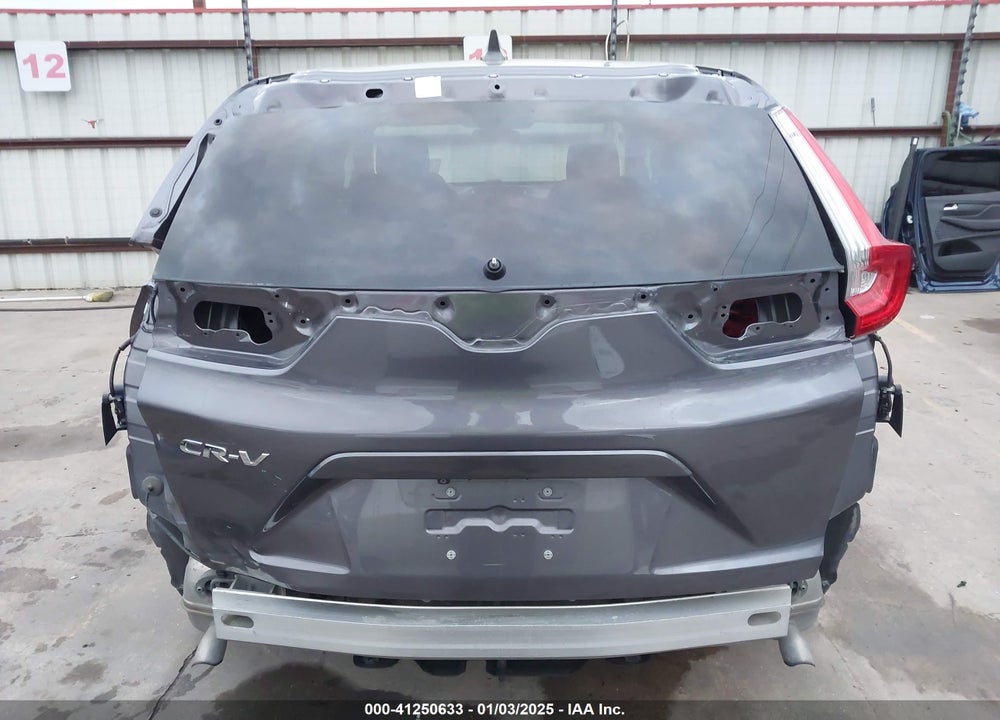 2018 HONDA CR-V EX VIN: 7FARW1H50JE014287