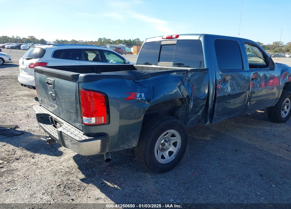 2011 CHEVROLET SILVERADO 1500 LTZ VIN: 3GCPKTE32BG255986