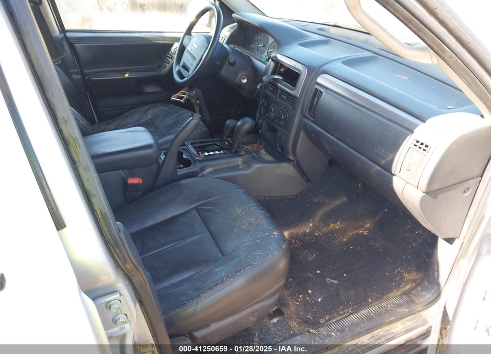 2004 JEEP GRAND CHEROKEE LAREDO VIN: 1J4GW48S14C377316