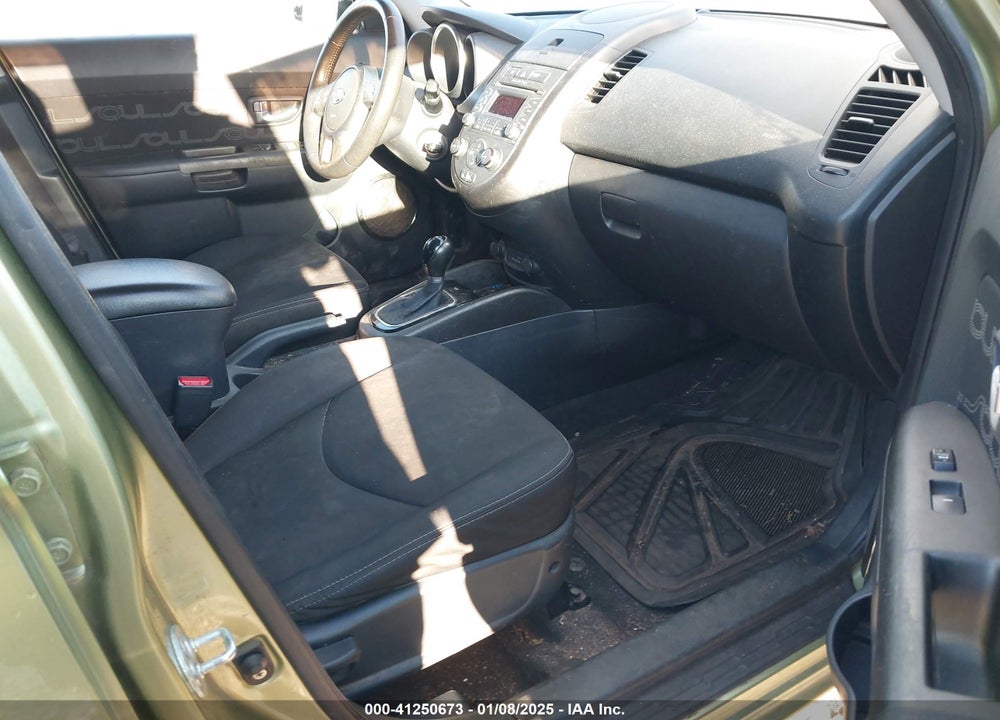 2012 KIA SOUL VIN: KNDJT2A61C7474223