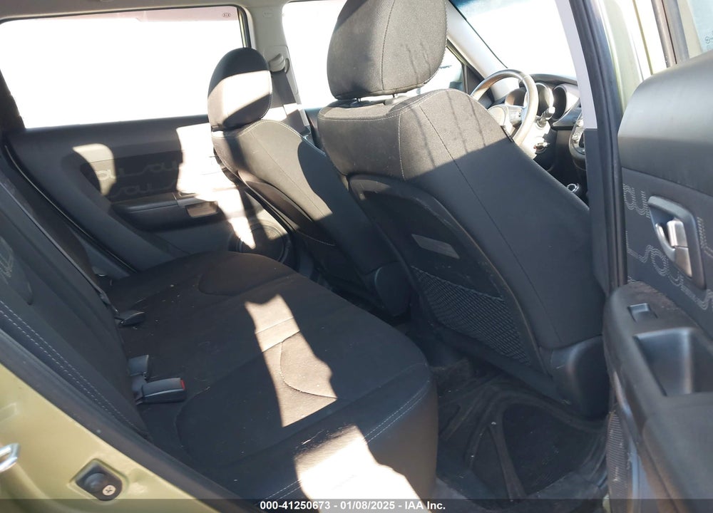2012 KIA SOUL VIN: KNDJT2A61C7474223
