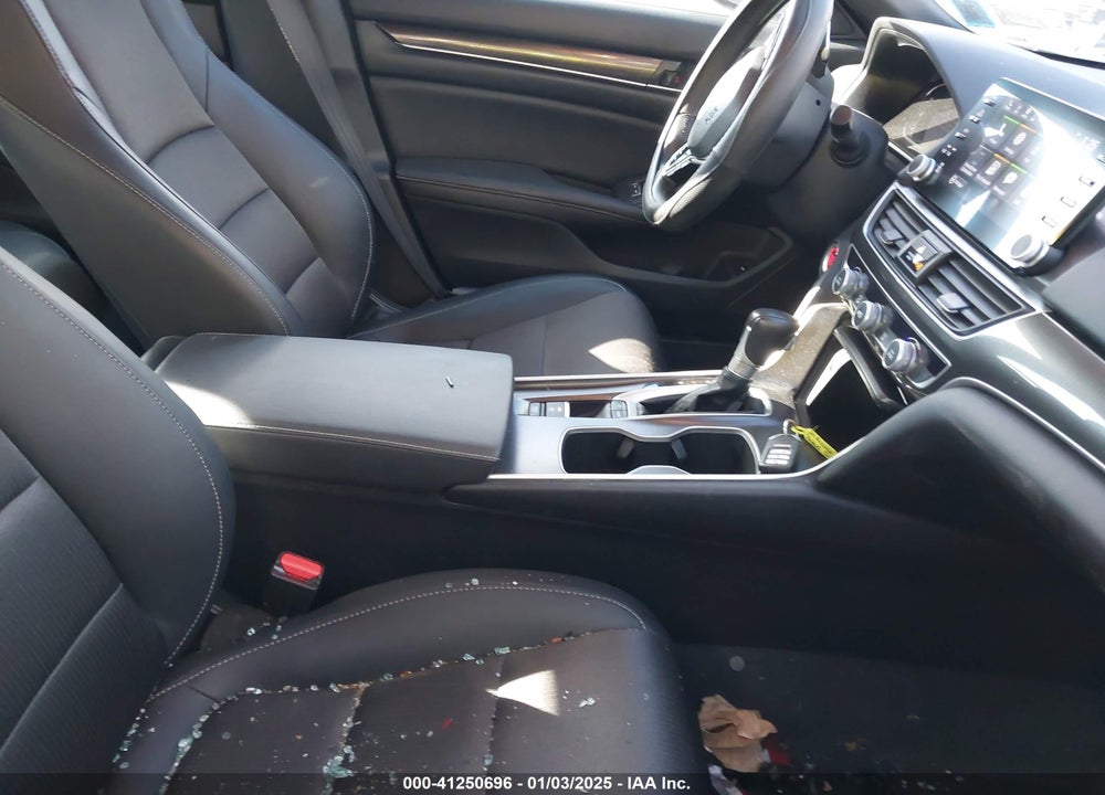 2020 HONDA ACCORD VIN: 1HGCV1F32LA104169