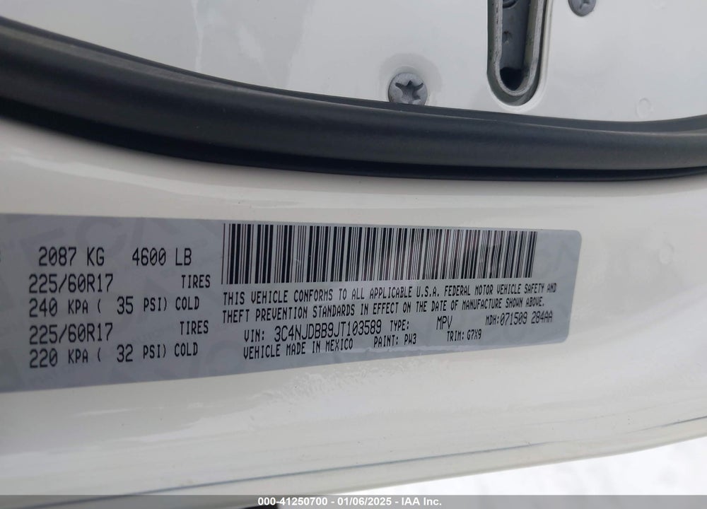 2018 JEEP COMPASS VIN: 3C4NJDBB9JT103589