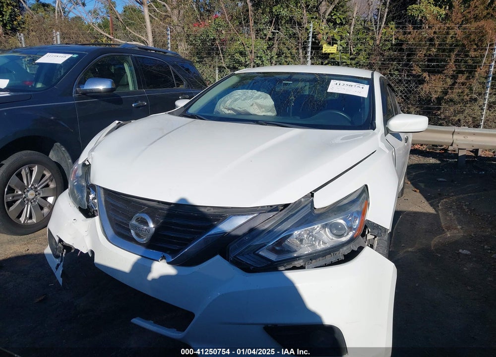 2018 NISSAN ALTIMA VIN: 1N4AL3AP1JC174593