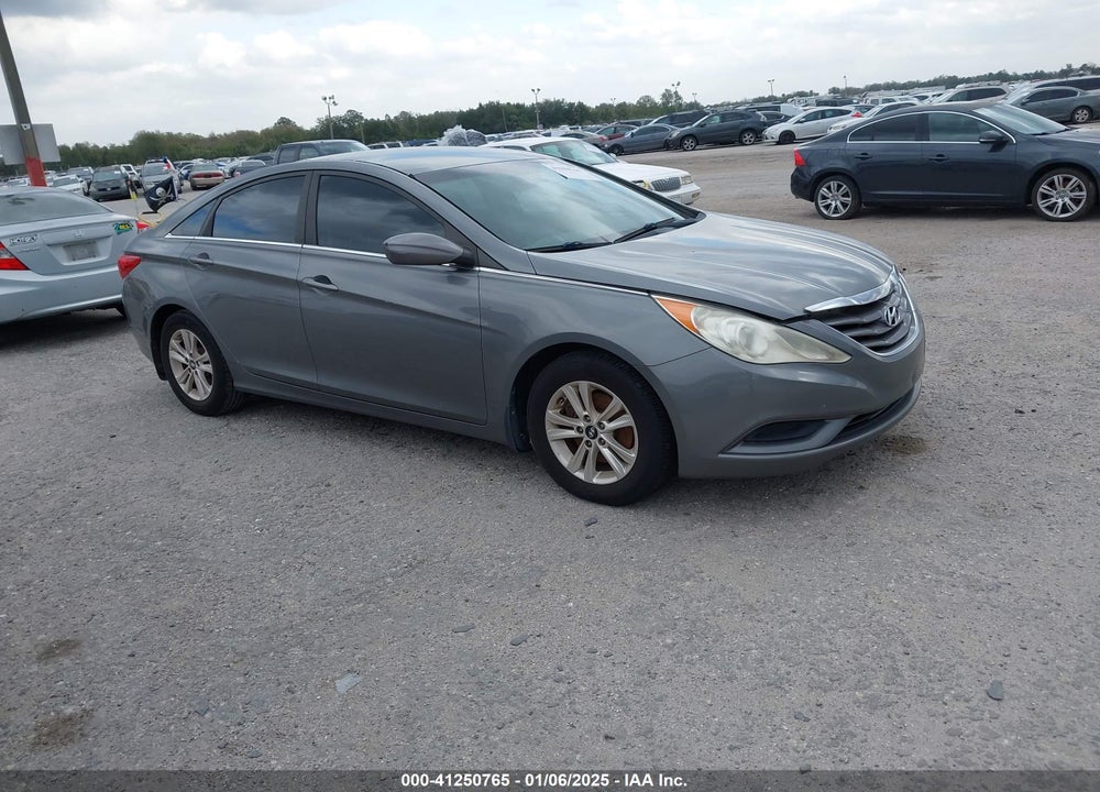2012 HYUNDAI SONATA GLS VIN: 5NPEB4AC2CH411830