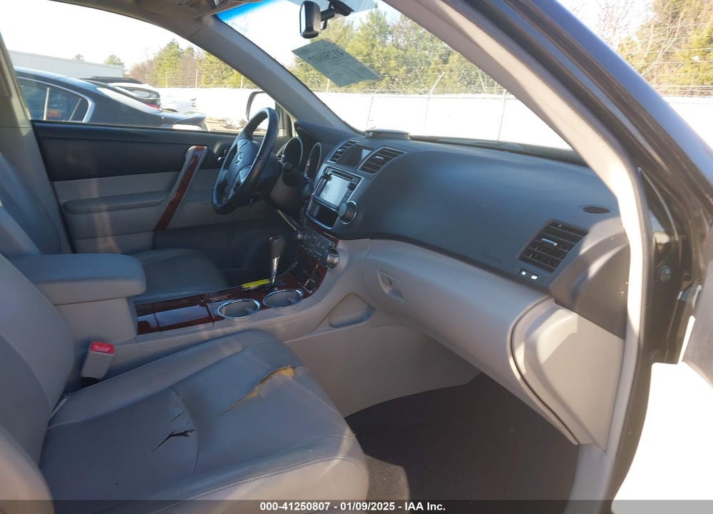 2013 TOYOTA HIGHLANDER LIMITED V6 VIN: 5TDDK3EH9DS243241