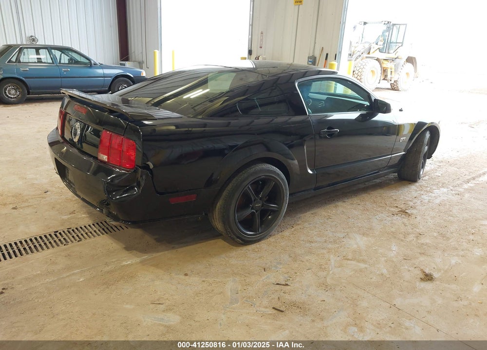 2007 FORD MUSTANG GT DELUXE/GT PREMIUM VIN: 1ZVHT82H375308513