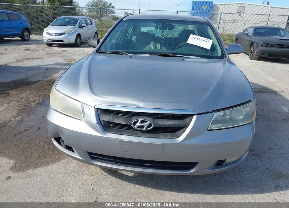 2008 HYUNDAI SONATA LIMITED/SE VIN: 5NPEU46CX8H330259