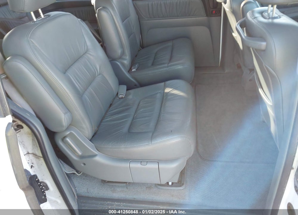 2003 HONDA ODYSSEY EX-L VIN: 5FNRL18993B011091