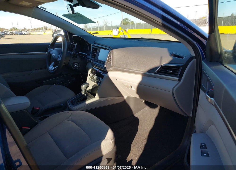 2020 HYUNDAI ELANTRA SEL VIN: 5NPD84LF9LH623545