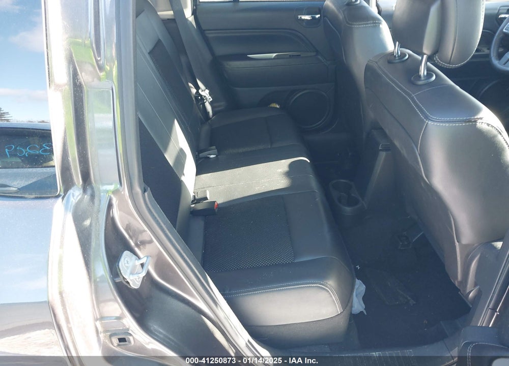 2014 JEEP COMPASS LATITUDE VIN: 1C4NJDEB5ED792277