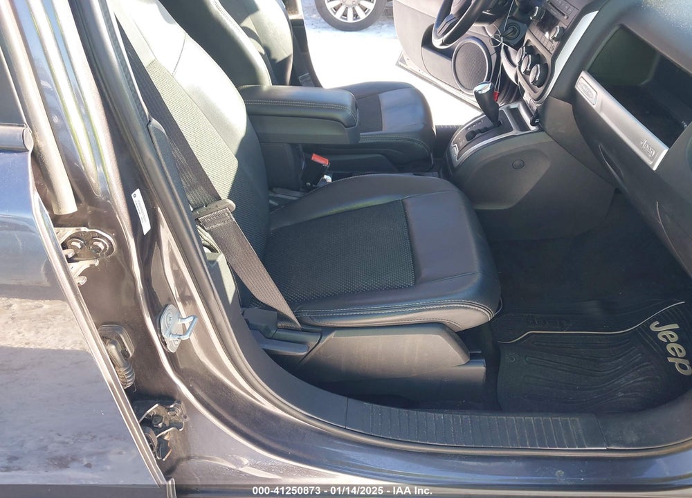 2014 JEEP COMPASS LATITUDE VIN: 1C4NJDEB5ED792277