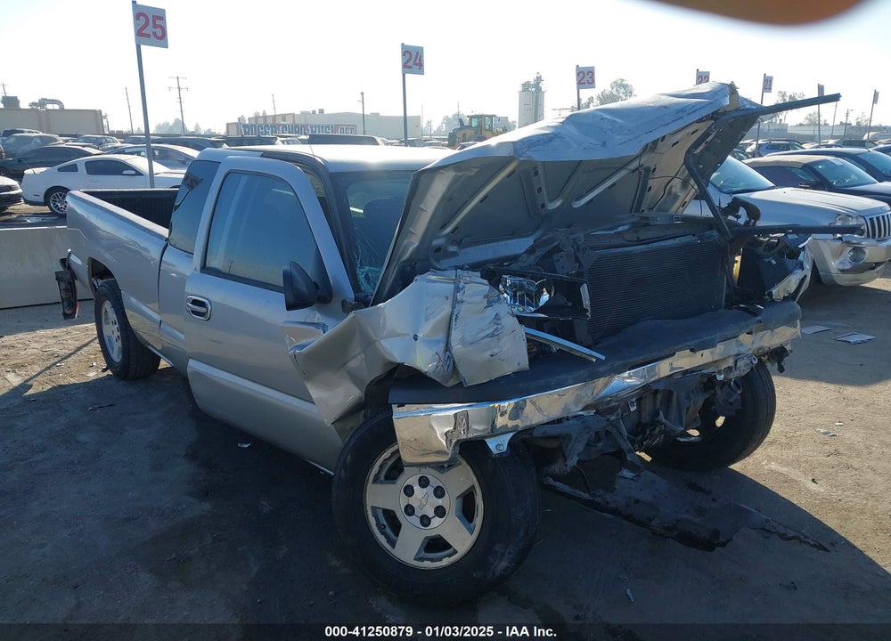 2005 CHEVROLET SILVERADO 1500 LS VIN: 2GCEC19V051295436