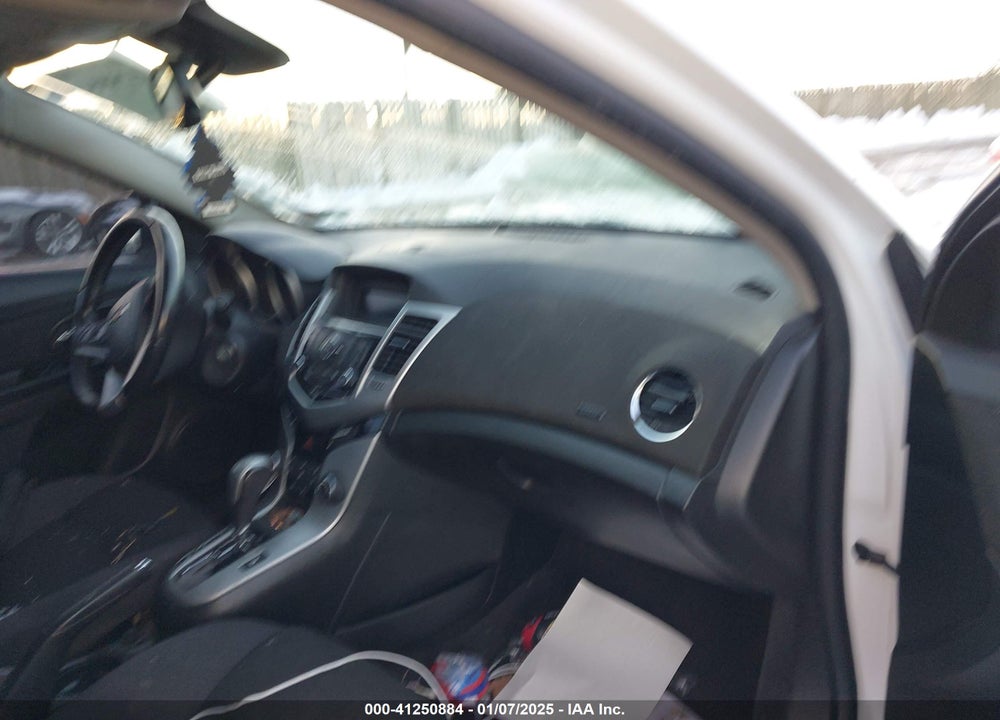 2014 CHEVROLET CRUZE 1LT AUTO VIN: 1G1PC5SB7E7190968