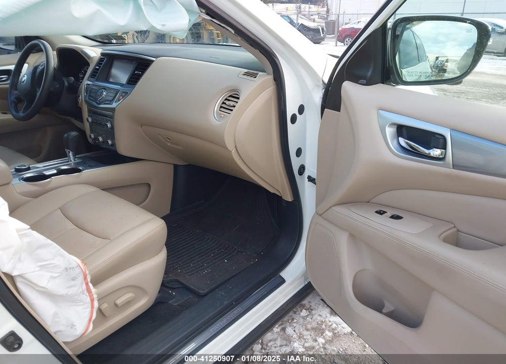 2017 NISSAN PATHFINDER SL VIN: 5N1DR2MM6HC909463
