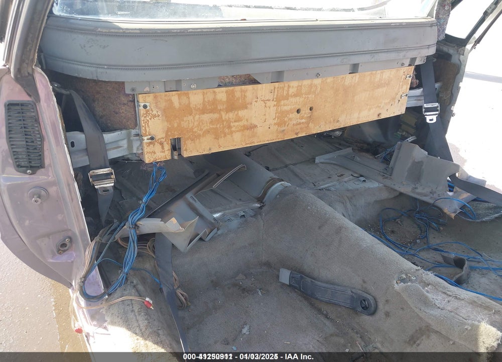 1981 GMC CABALLERO VIN: 1GTCW80A8BZ500991