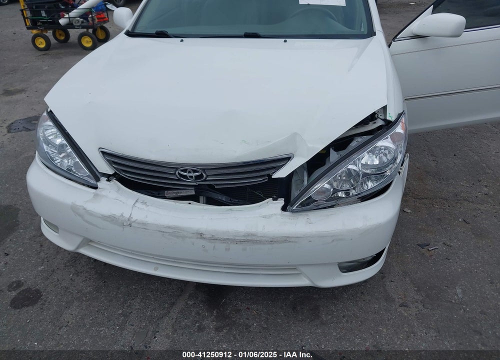 2005 TOYOTA CAMRY XLE V6 VIN: 4T1BF30K05U085668