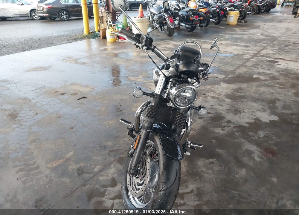 2023 TRIUMPH MOTORCYCLE BONNEVILLE SPEEDMASTER VIN: SMTD46HLXPTBF8622