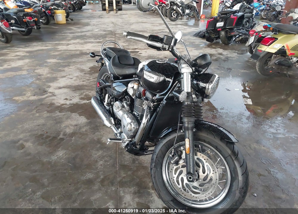 2023 TRIUMPH MOTORCYCLE BONNEVILLE SPEEDMASTER VIN: SMTD46HLXPTBF8622