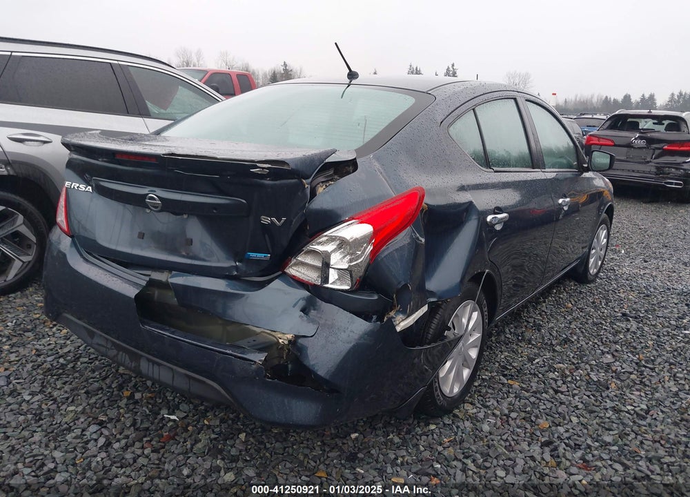 2015 NISSAN VERSA 1.6 SV VIN: 3N1CN7AP0FL895300