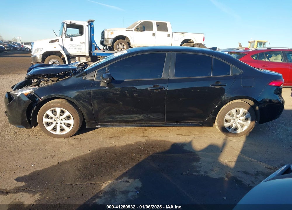 2024 TOYOTA COROLLA VIN: JTDBCMFE2RJ020199