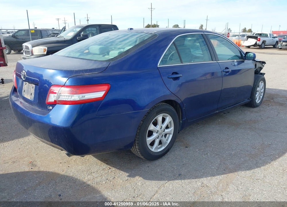 2011 TOYOTA CAMRY LE VIN: 4T1BF3EK3BU676551