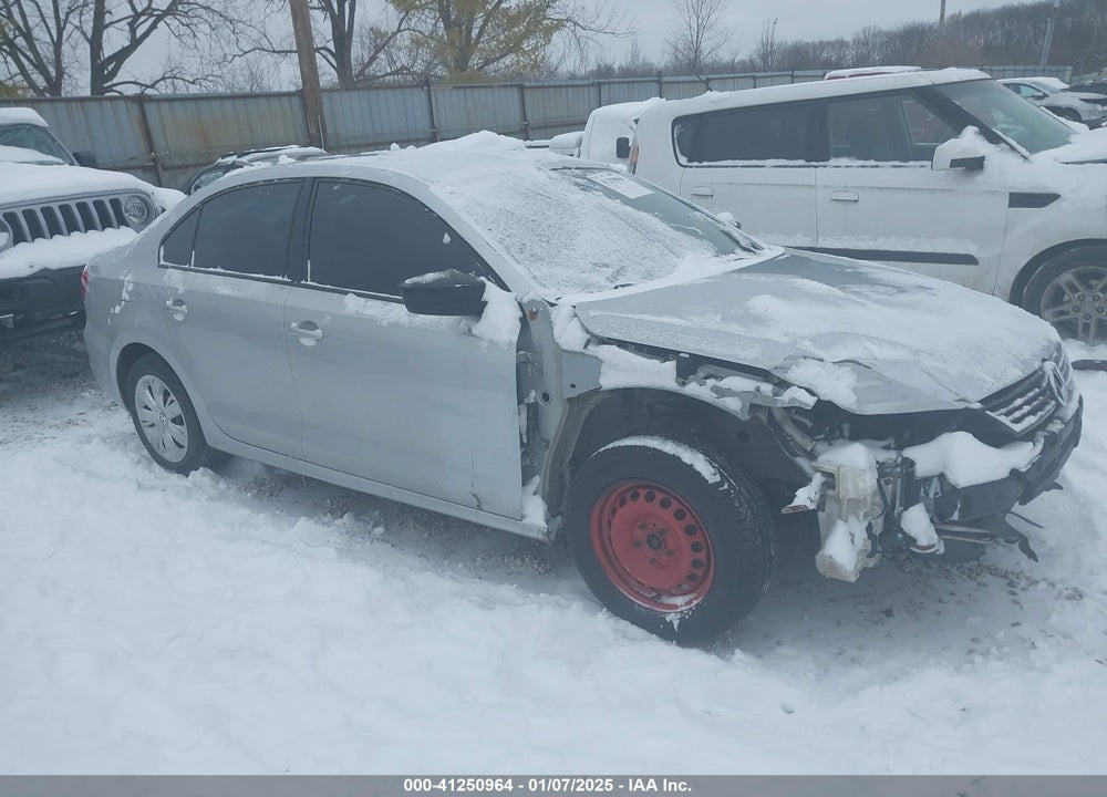 2012 VOLKSWAGEN JETTA 2.0L S VIN: 3VW2K7AJ8CM398219