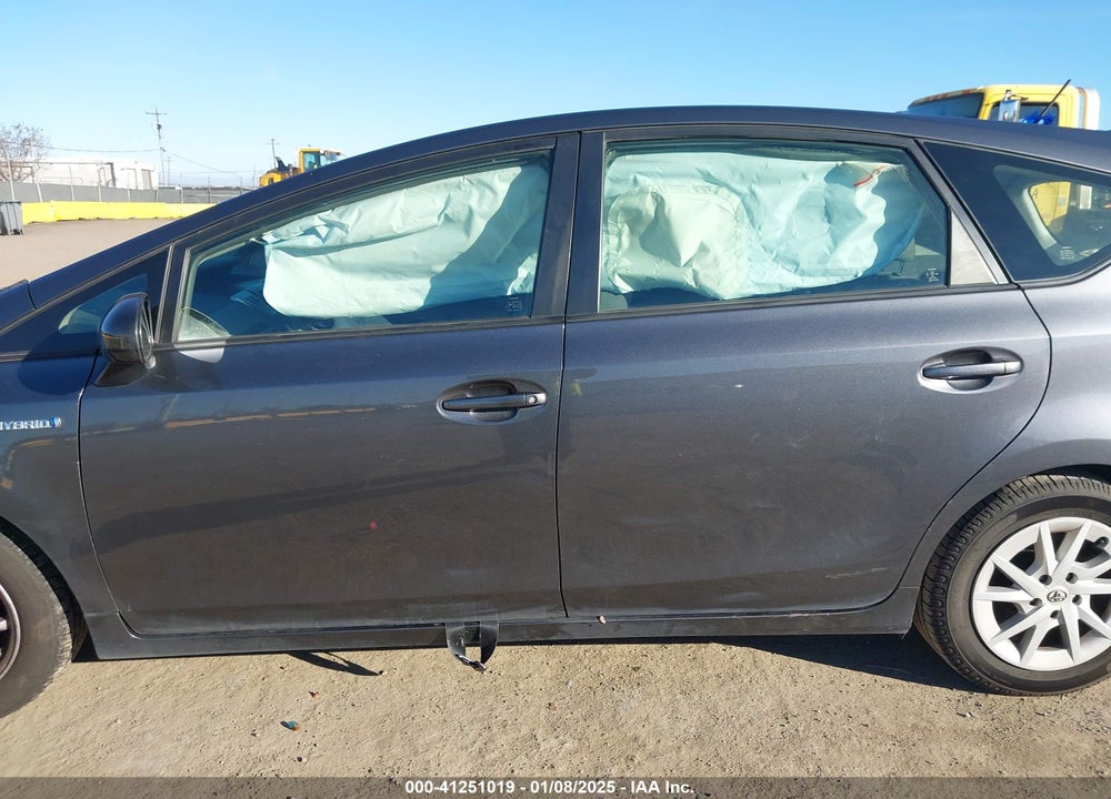 2013 TOYOTA PRIUS V THREE VIN: JTDZN3EU5D3265636