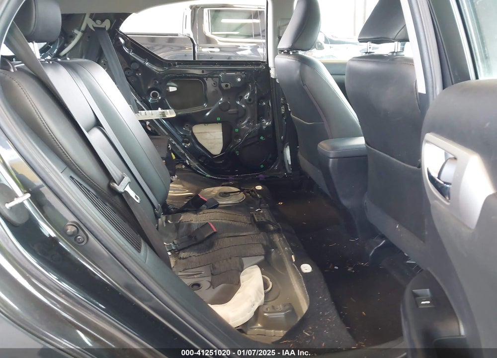 2011 LEXUS CT 200H PREMIUM VIN: JTHKD5BH9B2036112