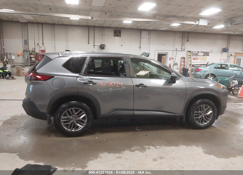 2021 NISSAN ROGUE VIN: JN8AT3AB2MW203704