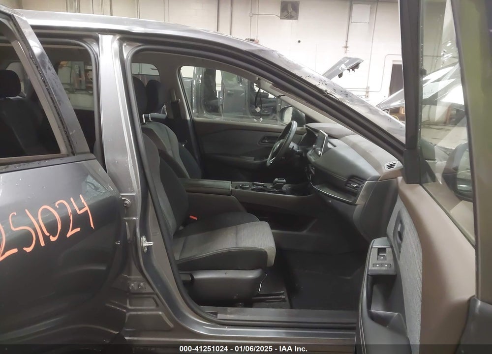 2021 NISSAN ROGUE VIN: JN8AT3AB2MW203704