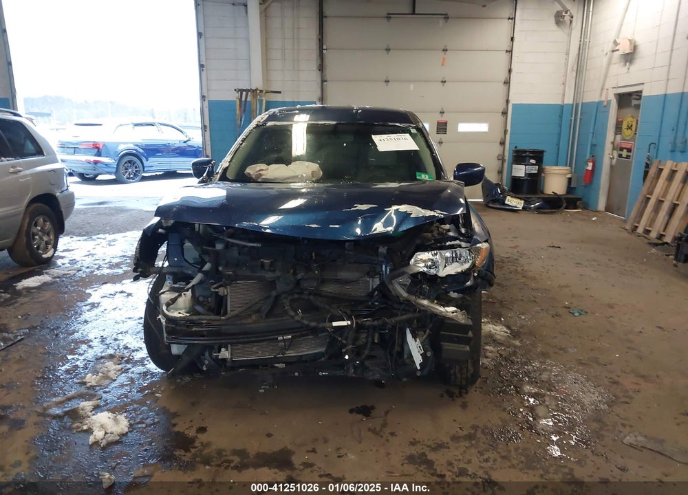 2017 NISSAN ROGUE VIN: JN8AT2MV3HW001976