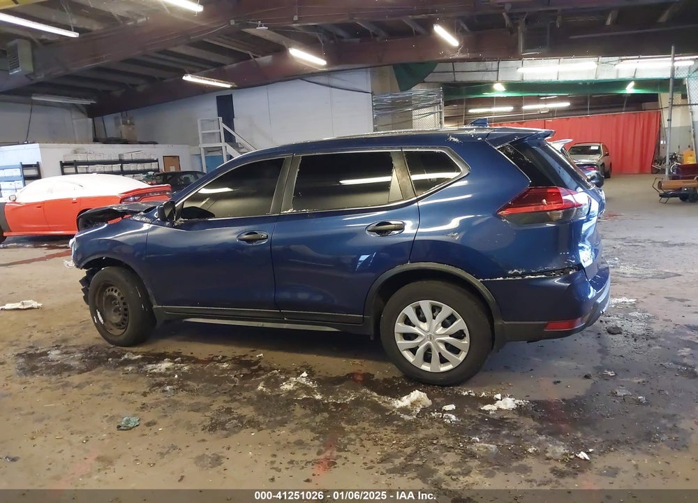 2017 NISSAN ROGUE VIN: JN8AT2MV3HW001976