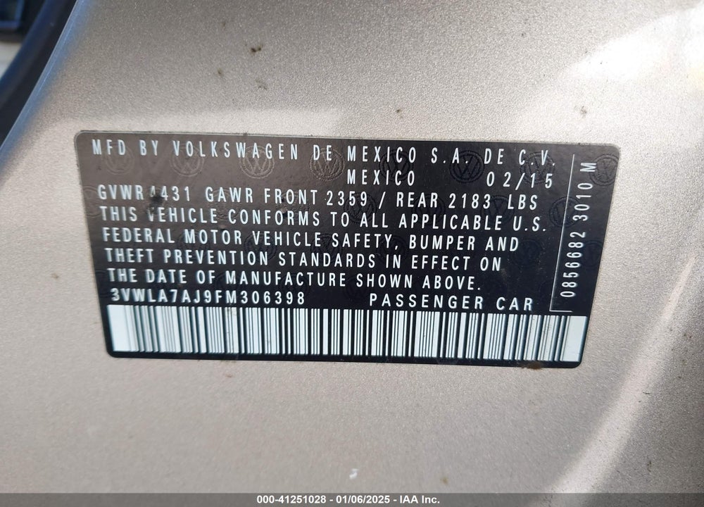 2015 VOLKSWAGEN JETTA 2.0L TDI SEL VIN: 3VWLA7AJ9FM306398