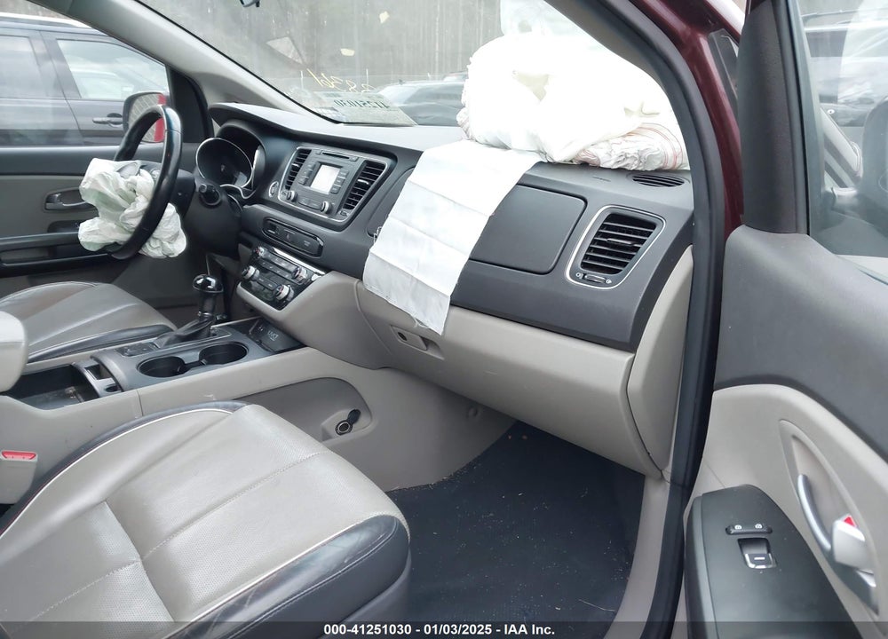 2017 KIA SEDONA LX VIN: KNDMB5C16H6238361