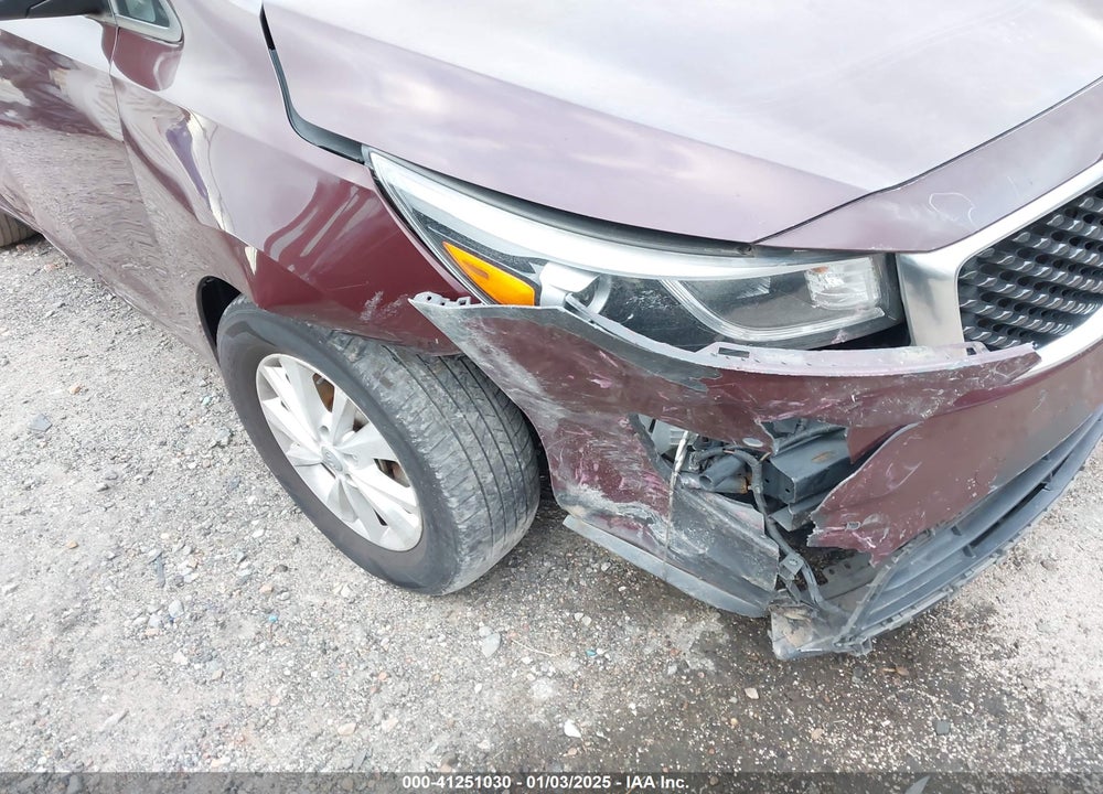 2017 KIA SEDONA LX VIN: KNDMB5C16H6238361