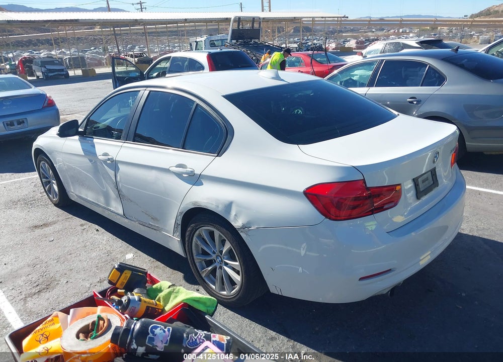 2018 BMW 320I VIN: WBA8E1G52JNU93645