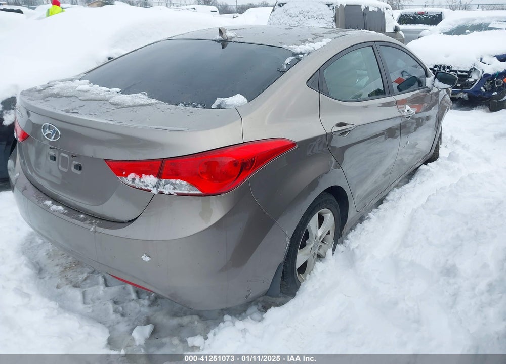 2012 HYUNDAI ELANTRA VIN: 5NPDH4AEXCH142066