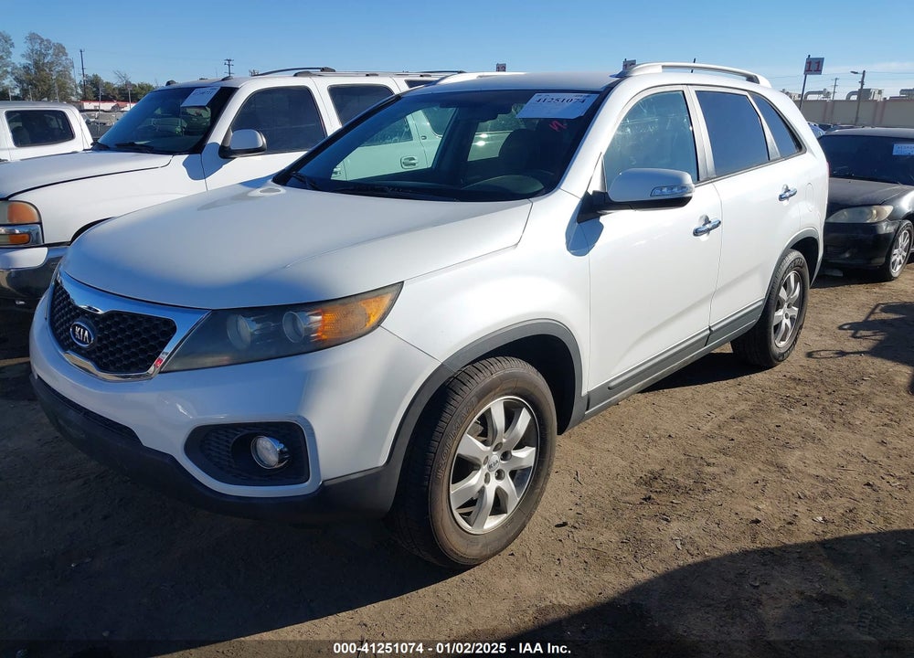 2012 KIA SORENTO LX VIN: 5XYKT3A6XCG254351