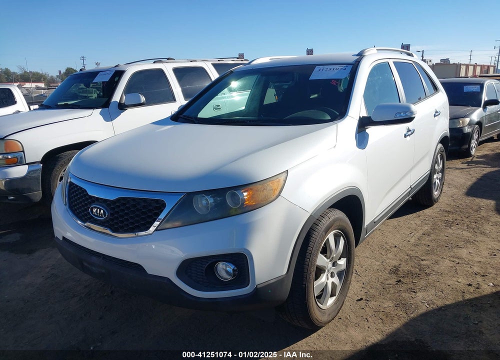 2012 KIA SORENTO LX VIN: 5XYKT3A6XCG254351