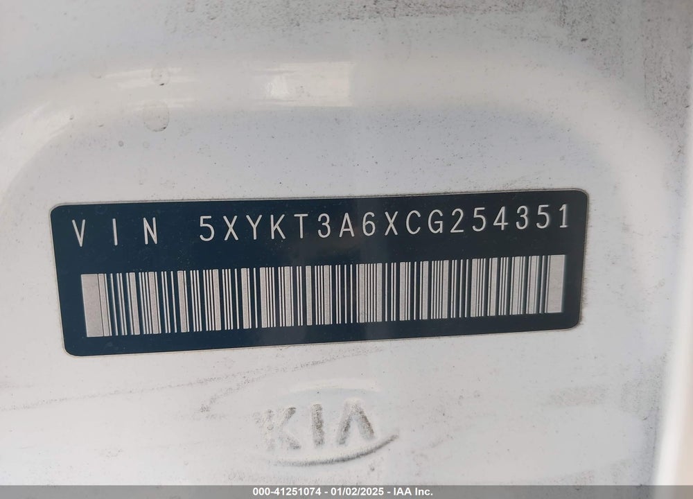 2012 KIA SORENTO LX VIN: 5XYKT3A6XCG254351