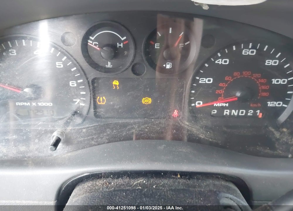 2011 FORD RANGER XL VIN: 1FTKR1ED4BPA17801