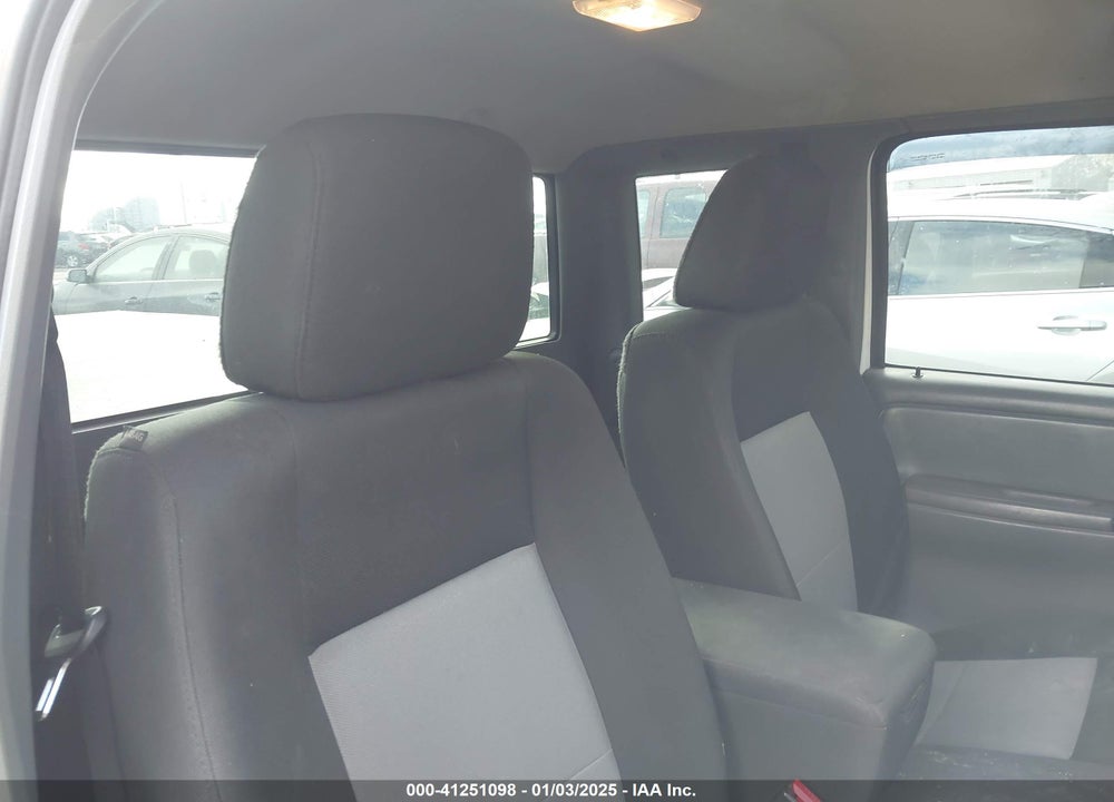 2011 FORD RANGER XL VIN: 1FTKR1ED4BPA17801