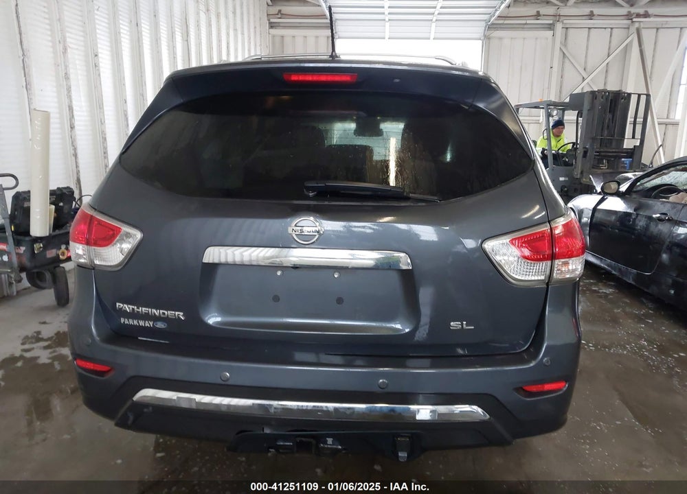2013 NISSAN PATHFINDER VIN: 5N1AR2MN1DC647521